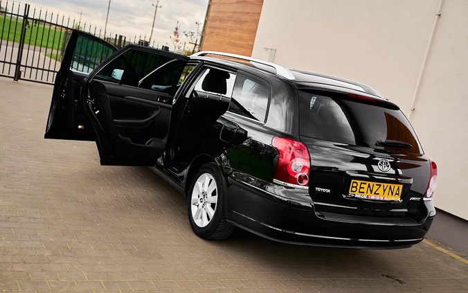 Toyota Avensis cena 24900 przebieg: 164500, rok produkcji 2007 z Sokółka małe 781